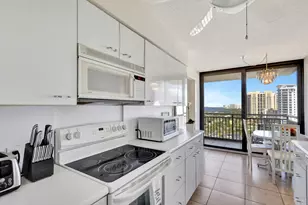 3400 N Ocean Dr, Singer Island, FL 33404 - Photo 9
