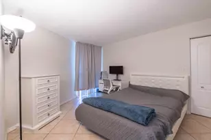 6995 NW 186th St, Hialeah, FL 33015 - Photo 5