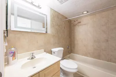 6995 NW 186th Street #E508, Hialeah, FL 33015 - Photo 7