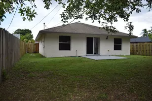 425 Perry Ave, Greenacres, FL 33463 - Photo 11