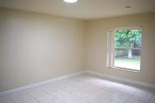 425 Perry Ave, Greenacres, FL 33463 - Photo 7