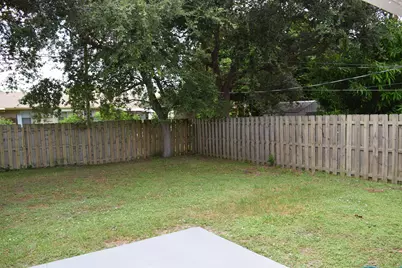425 Perry Avenue, Greenacres, FL 33463 - Photo 13