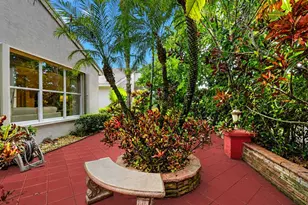 8934 Majorca Bay Dr, Lake Worth, FL 33467 - Photo 9