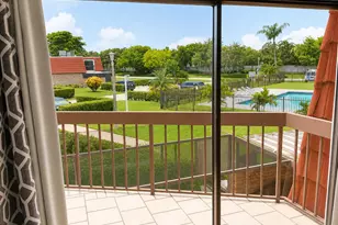 4508 Suburban Pines Dr, Lake Worth, FL 33463 - Photo 11