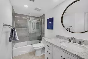 5540 N Ocean Dr, Singer Island, FL 33404 - Photo 43