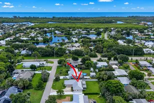 8816 SE Alabama Pl, Hobe Sound, FL 33455 - Photo 1