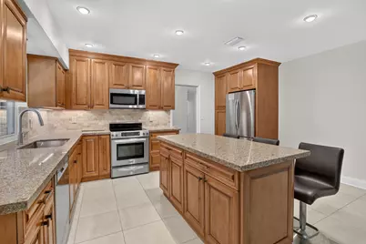 7241 NW 5th Court, Plantation, FL 33317 - Photo 15