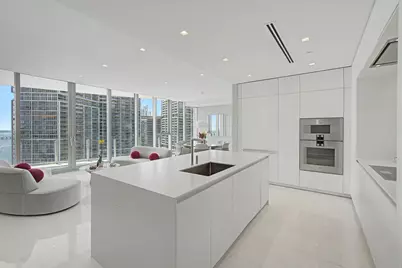 300 Biscayne Boulevard Way #3306, Miami, FL 33131 - Photo 11