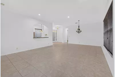 206 Isle Verde Way, Palm Beach Gardens, FL 33418 - Photo 13