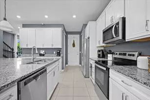 4606 San Fratello Cir, Lake Worth, FL 33467 - Photo 11