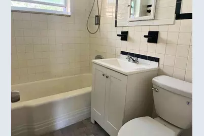 243 SE 25th Avenue, Boynton Beach, FL 33435 - Photo 5