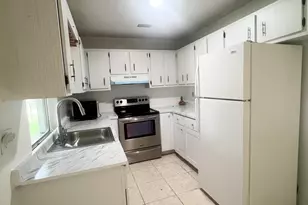1348 Riverside Cir, Wellington, FL 33414 - Photo 3