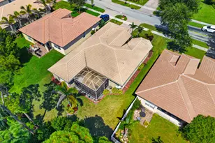 5423 Place Lake Dr, Fort Pierce, FL 34951 - Photo 7