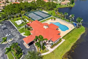 5423 Place Lake Dr, Fort Pierce, FL 34951 - Photo 13