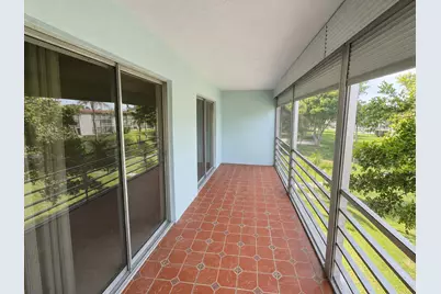 3100 Springdale Boulevard #apto, Palm Springs, FL 33461 - Photo 15