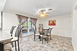 2730 Fairway Dr, Fort Pierce, FL 34982 - Photo 9