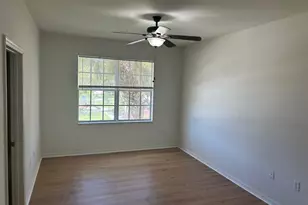 272 SE Kitching Cir, Stuart, FL 34994 - Photo 5