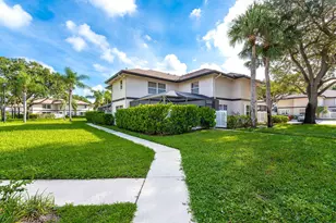 38 Essex Ct, Royal Palm Beach, FL 33411 - Photo 1