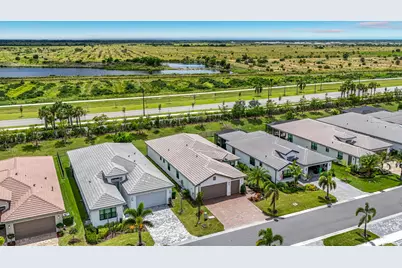 11292 SW Panorama Road, Port Saint Lucie, FL 34987 - Photo 7