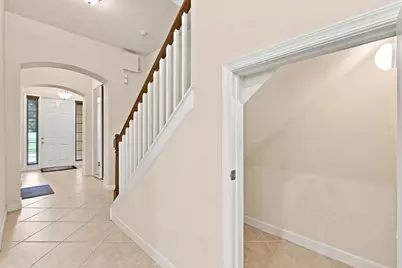 6179 NW Helmsdale Way, Port Saint Lucie, FL 34983 - Photo 5