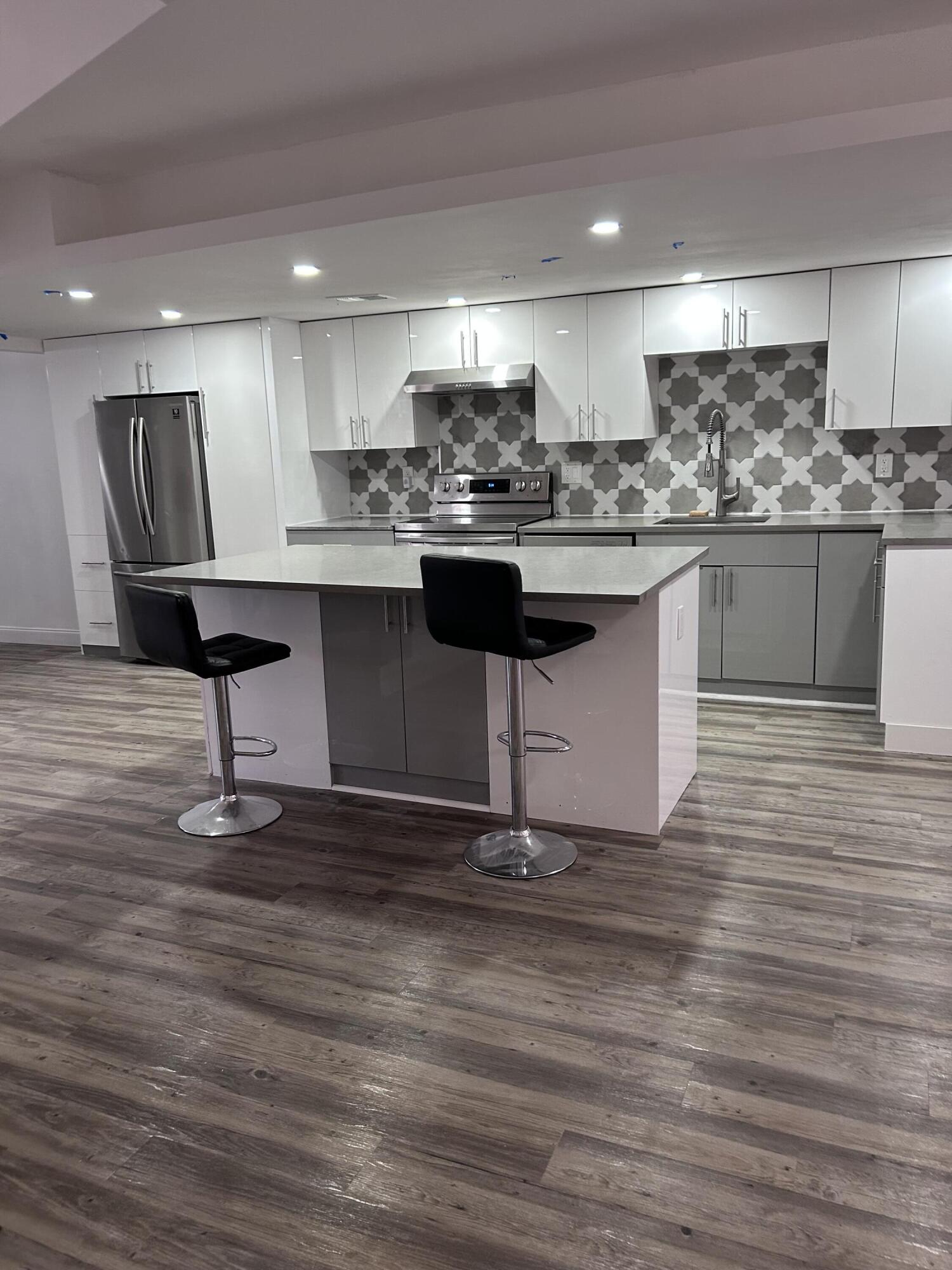 8017 NW 27th Ct #023 - 8017 NW 27th Ct #023, Sunrise, FL 33322 Luxury Property | Jose Angel Pina