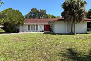 8432 Waterway Dr, Lake Clarke Shores, FL 33406 - Photo 1