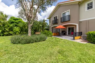 12764 Westhampton Cir, Wellington, FL 33414 - Photo 21