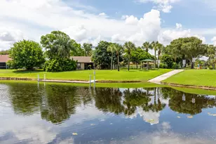 12764 Westhampton Cir, Wellington, FL 33414 - Photo 23