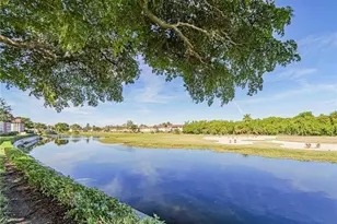 73 Royal Oak Ct, Vero Beach, FL 32962 - Photo 3