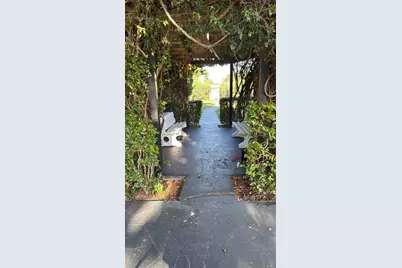 2100 Springdale Boulevard #310, Palm Springs, FL 33461 - Photo 27