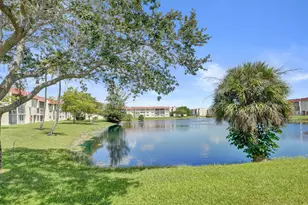 2651 Sunrise Lakes Dr E, Sunrise, FL 33322 - Photo 27