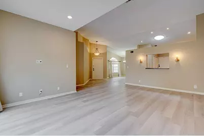 6183 Floral Lakes Drive, Delray Beach, FL 33484 - Photo 11