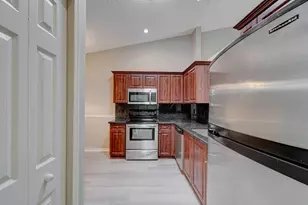 6183 Floral Lakes Dr, Delray Beach, FL 33484 - Photo 5