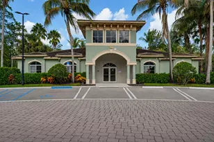 350 Crestwood Cir, Royal Palm Beach, FL 33411 - Photo 21