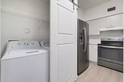 350 Crestwood Circle #306, Royal Palm Beach, FL 33411 - Photo 3