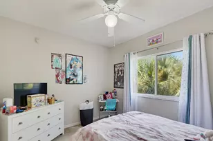 350 Crestwood Cir, Royal Palm Beach, FL 33411 - Photo 15