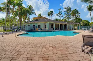 350 Crestwood Cir, Royal Palm Beach, FL 33411 - Photo 23