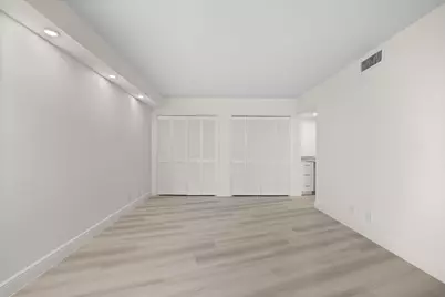 4020 W Palm Aire Drive #408, Pompano Beach, FL 33069 - Photo 5