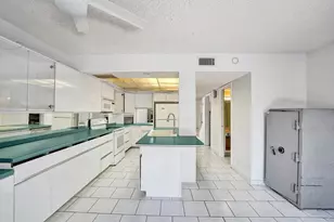 5555 N Ocean Blvd, Lauderdale by the Sea, FL 33308 - Photo 25
