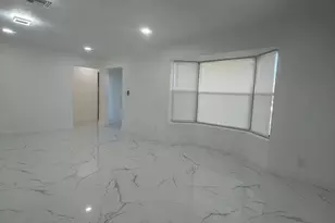 3290 NW 39th St, Lauderdale Lakes, FL 33309 - Photo 5