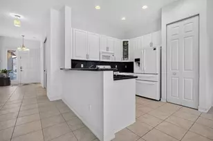 6602 Camarillo Terrace Ln, Delray Beach, FL 33446 - Photo 11