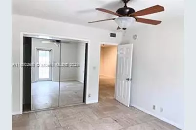 1470 N Dixie Highway N #10, Fort Lauderdale, FL 33304 - Photo 17