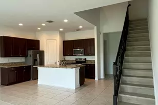 1393 SW 115th Ave, Pembroke Pines, FL 33025 - Photo 9
