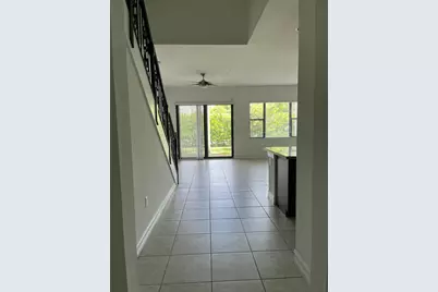 1393 SW 115th Avenue, Pembroke Pines, FL 33025 - Photo 3