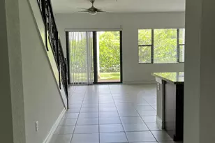 1393 SW 115th Ave, Pembroke Pines, FL 33025 - Photo 3