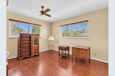 135 SW 7th Avenue, South Bay, FL 33493 - Photo 39