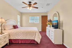 135 SW 7th Ave, South Bay, FL 33493 - Photo 31
