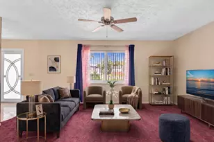 135 SW 7th Ave, South Bay, FL 33493 - Photo 11