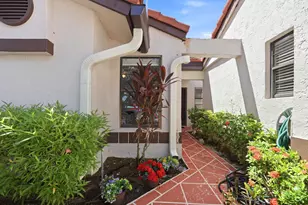 6013 Sunny Pointe Cir, Delray Beach, FL 33484 - Photo 3