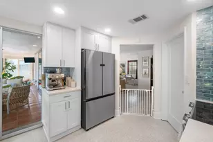 943 SW 5th St, Boca Raton, FL 33486 - Photo 13
